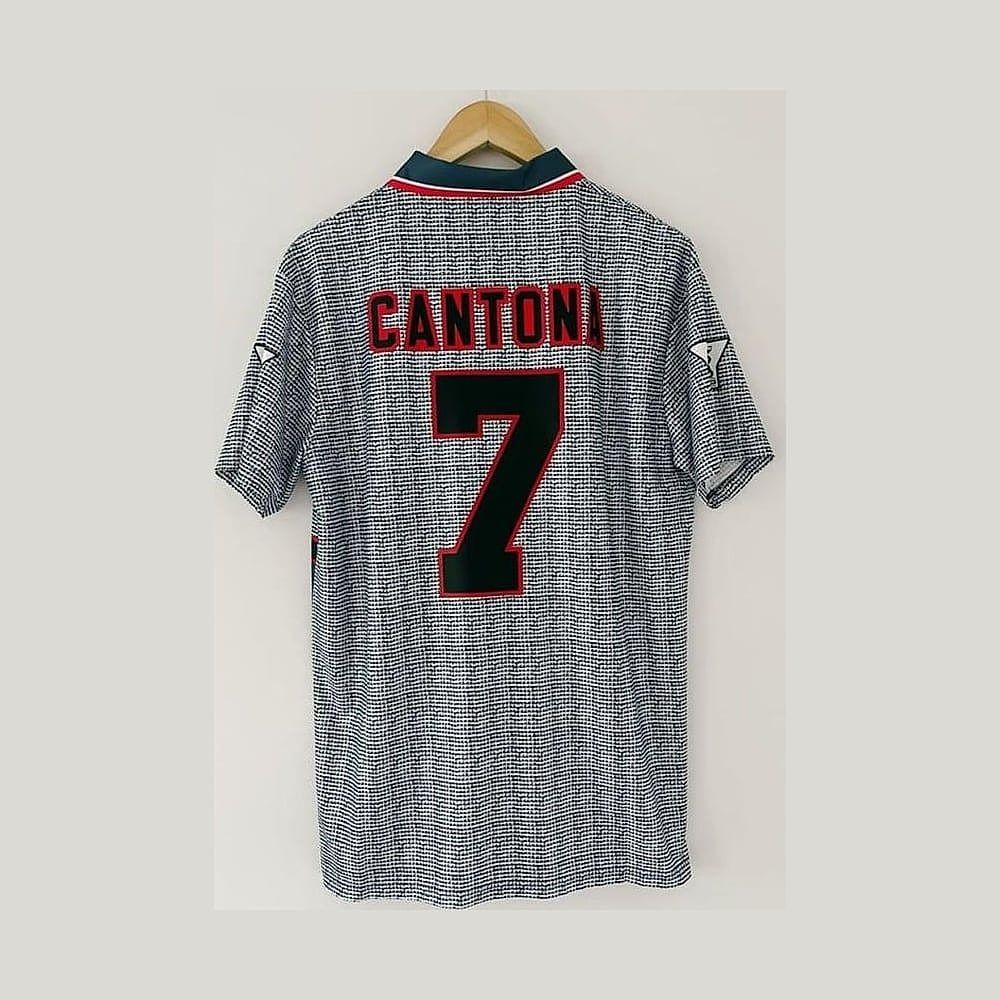 Retro-Trikot X Cantona Auswärts 1995/96